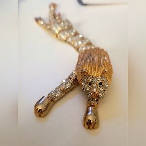 Rhinestone Gold Tone Articulated Vintage Lion Brooch